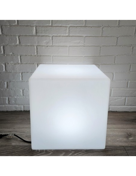 Dekoracija Šviečiantis Kubas